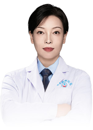 王新华