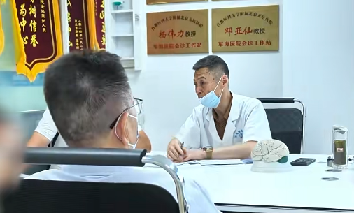 暑期余额不足，把握脑病治疗好时机！7月25日-26日，张效林教授郑州会诊专场，速约！